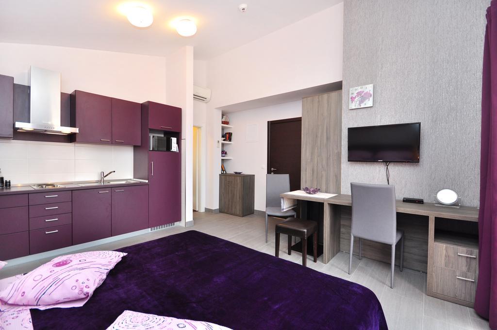 Apartments Zizic Kaštela Cameră foto